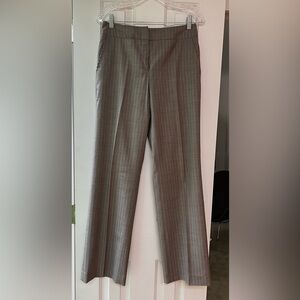 Santorelli Women Gray Pinstripe 100% lightweight virgin Wool Pants, Size 4